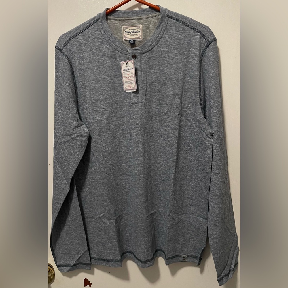 Flag & Anthem Men's Causal Long Sleeve Navy Henley Neck Shirt Size Medium M NWT